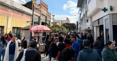 Adelantan el cierre de los comercios en Salta este viernes: ¿qué pasará con los horarios?
