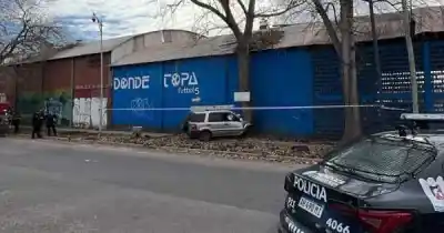 Iba a toda velocidad y el dato que encontraron en el asfalto heló a los investigadores
