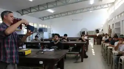 UNSE lanza cursos con certificación: oficios clásicos y tecnología, ¿cuál elegís?