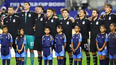 Mientras juega el Mundial, Nico Paz se convirtió en la transferencia más cara de la historia del Como