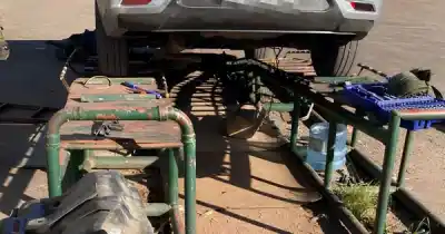 Viajaban a Buenos Aires con un cargamento oculto en el tanque de nafta: el hallazgo de Gendarmería