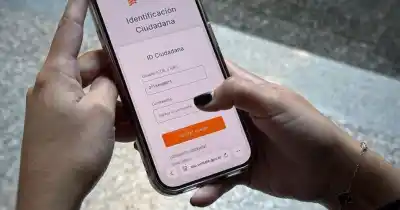 Se acabó el papel: Santa Fe digitaliza todos los trámites provinciales desde este miércoles