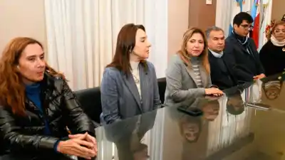 Firmaron convenios para que futuros docentes hagan prácticas en jardines municipales