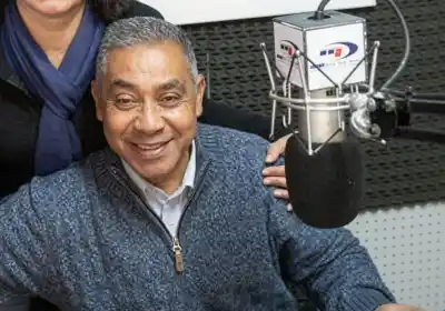 Se apagó una voz querida: murió el locutor Jorge Díaz y la radio tucumana lo despide entre lágrimas