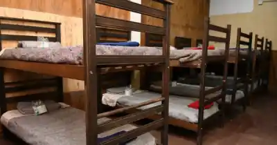 Más de 3.400 alojamientos en plena ola polar: el refugio nocturno que no cierra en Salta