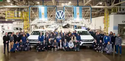 Fabricó 800.000 unidades en Argentina: el récord que nadie esperaba de la Amarok