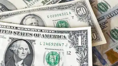 El dólar oficial rompió la barrera de los $1500 y alcanzó su récord del año