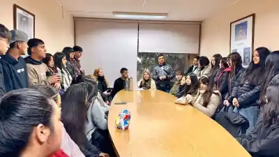 Presentan un proyecto clave para que los jóvenes tengan voz en la Legislatura