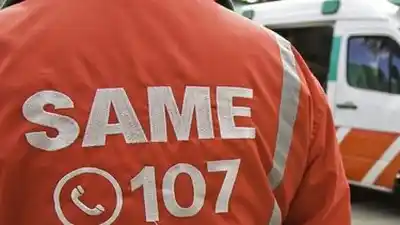 Chocó contra un auto estacionado y el alcohol terminó jugándole una mala pasada