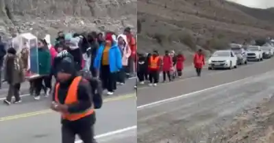 Caminan 250 km bajo cero: la odisea de los peregrinos de la Puna que desafían el frío para llegar a Salta