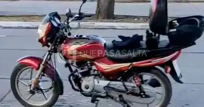 Periodista de Tres Cerritos encontró el portón abierto y su moto 0km había desaparecido: “Reventaron todo”