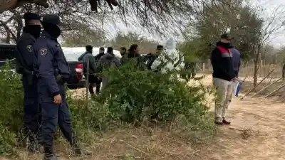 Discutió con su cuñada y la ejecutó de un disparo: el desgarrador momento frente a su hija