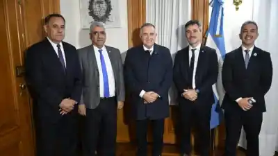 El encuentro que puede cambiar el rumbo productivo de Tucumán: Jaldo y Lamothe se reunieron en la FET