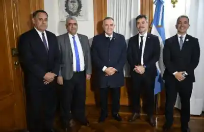El encuentro que promete cambiar el rumbo de Tucumán: Jaldo recibió al CFI