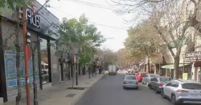 Robaban su propio negocio: dos gerentes detenidos en pleno centro mendocino