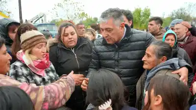 Operativo sorpresa en el barrio 9 de Julio: lo que Nediani llevó a los vecinos