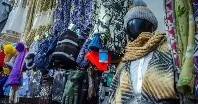 Invierno en Salta: los precios de los accesorios que no pueden faltar para combatir el frío