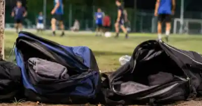 Entrenaban en el Club Universitario y al volver a los vestuarios se encontraron con una desagradable sorpresa