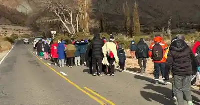 Caminaron cuatro días bajo cero: el momento más esperado de los peregrinos de la Puna