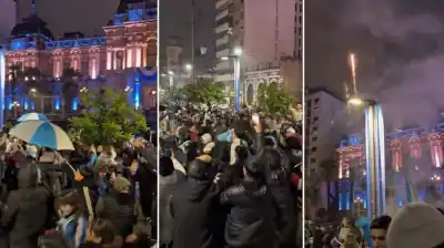 Ni la lluvia pudo con ellos: así festejó Tucumán el pase de Argentina a octavos