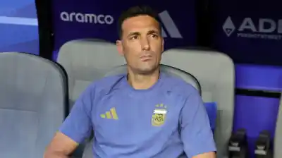 El baño de realidad de la Selección: los cambios urgentes que Scaloni debe hacer para octavos