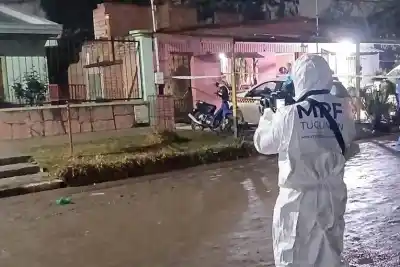 Entraron a robar y lo que hicieron con una mujer de 65 años heló a la policía: tres detenidos