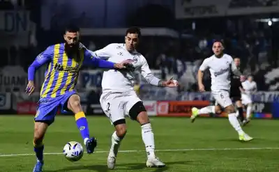 En la última jugada: Quilmes lo dio vuelta y venció a Atlanta 2 a 1