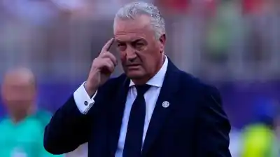 Alfaro apuntó contra Francia tras la eliminación y dejó una inquietante frase sobre su futuro