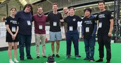 Logro histórico: salteños arrasaron en el Mundial de Robótica en Corea