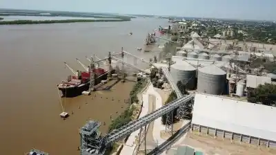 El partido millonario que Argentina y Egipto disputan en los puertos mientras miran el Mundial