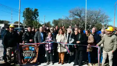 Vecinos del barrio Tradición se llevaron una gran sorpresa: la plazoleta que esperaron por años