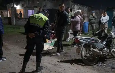 Siniestro vial en Villa Obrera: la tragedia que dejó a una familia de luto y un misterio por resolver