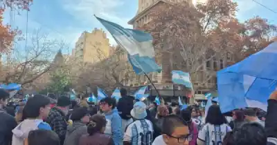 Remontada épica y festejo total: así explotó Mendoza con el triunfo de Argentina