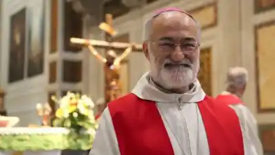 El cardenal que sonaba como sucesor del Papa, acusado de abusos por cinco mujeres