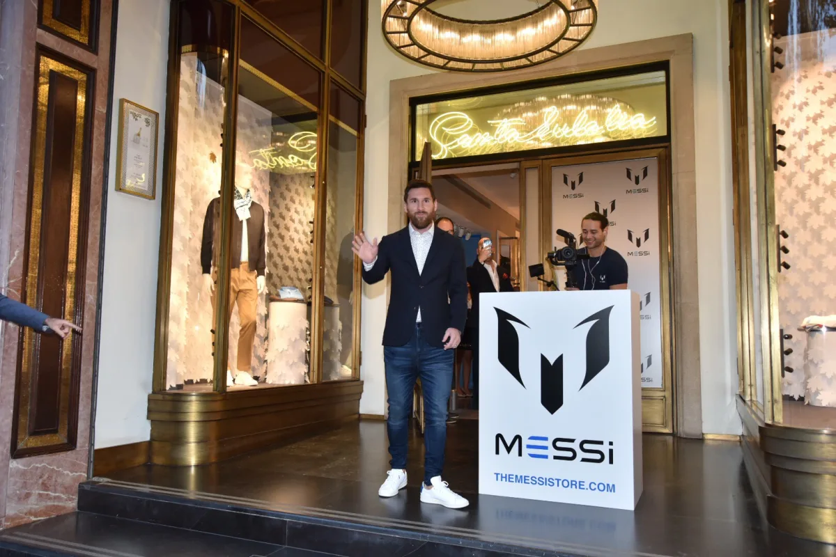 Messi-Brand-International-Launch-at-Santa-Eulalia-store-Barcelona-V.jpg