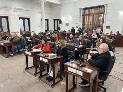 Zona Fría en jaque: el Concejo de San Nicolás rechazó los cambios, pero los libertarios se abstuvieron