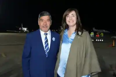 Villarruel aterrizó en Tucumán por separado de Milei y lanzó: “su discurso fue muy político”