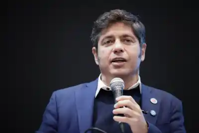 El mensaje de Kicillof por el 9 de Julio que apunta contra Milei y el FMI