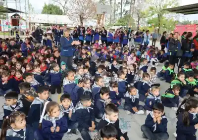 Encuentro de los Jardines de Infantes en Capitán Cáceres