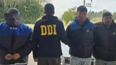 Se hicieron pasar por playeros: el insólito operativo que terminó con dos motochorros detenidos