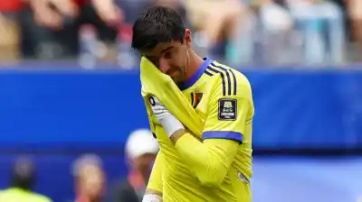 Desgarrador: el gesto de Courtois que encendió las alarmas en Bélgica