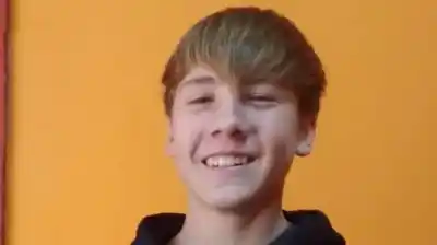 Atacaron a un chico de 15 años por la espalda y le hundieron el cráneo: lo que se sabe de la brutal golpiza