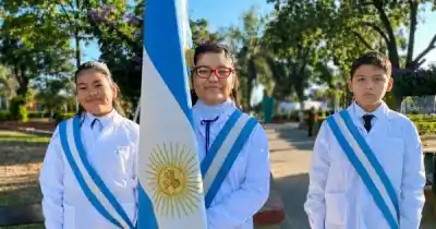 La historia de Salomé, la niña salteña que venció al cáncer y hoy lleva la bandera