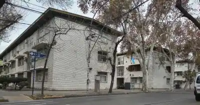 El secreto histórico que esconden los jardines del Barrio San Antonio