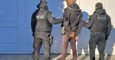 Iba con una bolsa cargada de objetos y no pudo explicar su origen: terminó detenido en Rosario de la Frontera