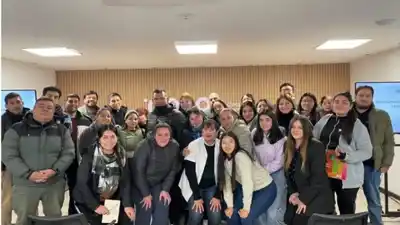 Los secretos para vender alimentos en el Poncho 2026: lo que aprendieron 40 emprendedores