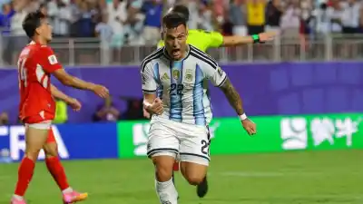 El gol que desató la locura: Lautaro Martínez metió a Argentina en semis y mandó un mensaje clave