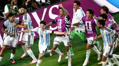 La prensa inglesa carga contra Argentina: ¿jugó con doce y es la favorita?