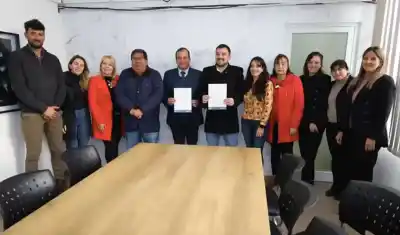 Cuidemos a Quiénes nos Cuidaron: Inclusión Digital, Seguridad y Tecnología sin Estafas ni Filas, un Futuro de Mayor Felicidad para los Abuelos