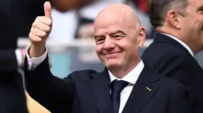 La FIFA planea un nuevo sacudón: ahora quieren que el Mundial 2030 tenga 64 selecciones